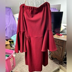 Trina by Trina Turk burgundy long sleeve off the shoulder dress size 14